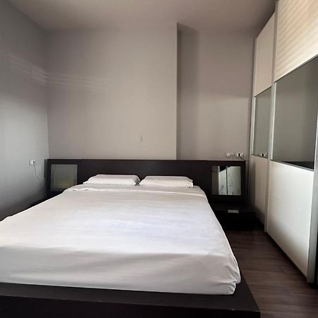 Cozynest Apartments 티라나 외부 사진