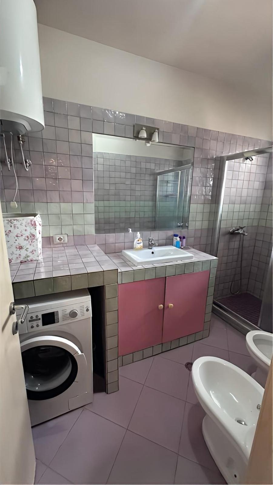 Cozynest Apartments 티라나 외부 사진
