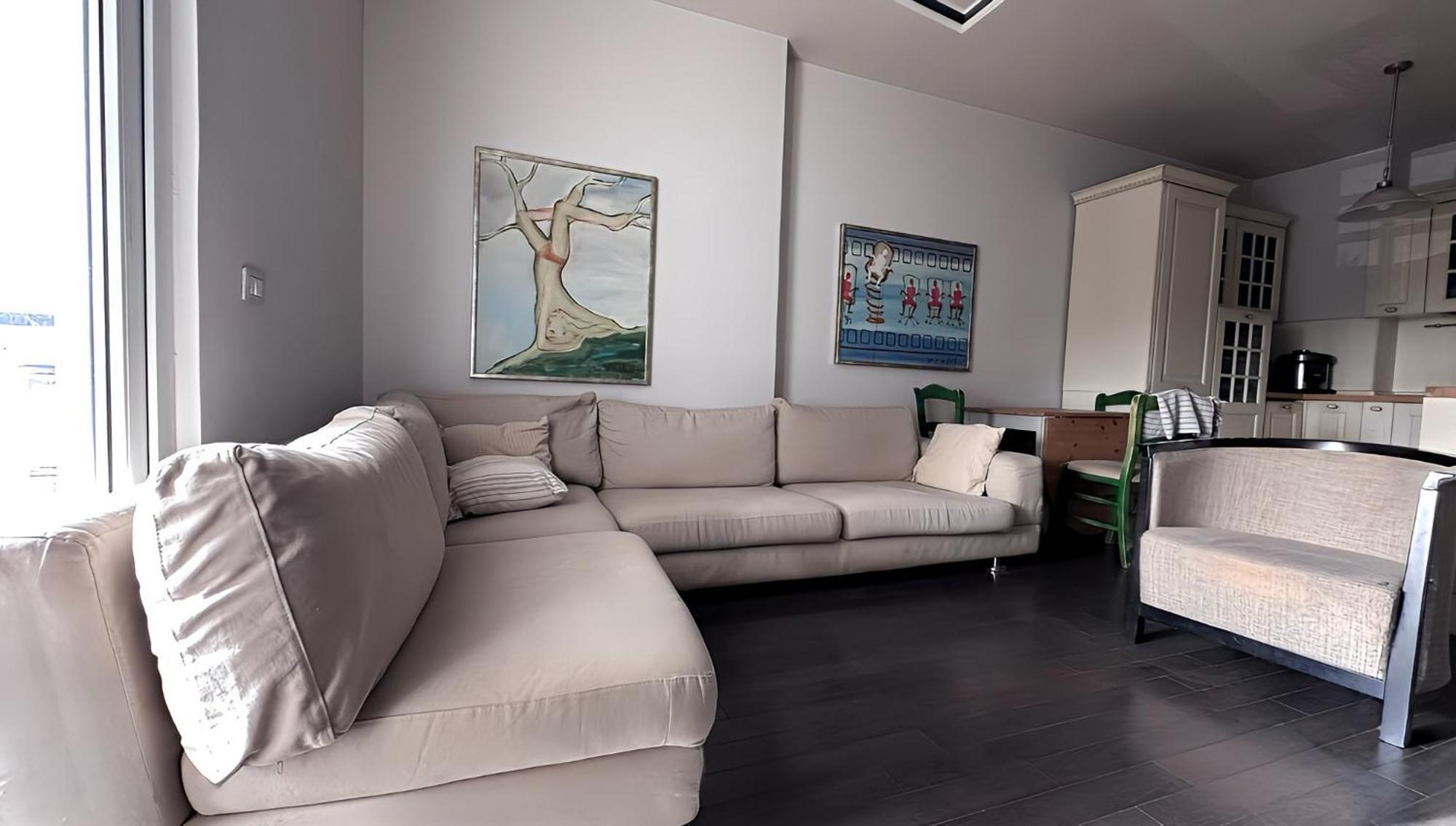 Cozynest Apartments 티라나 외부 사진